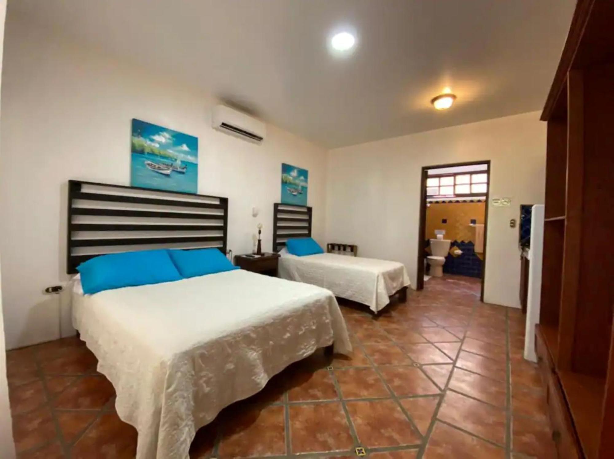 Hotel Playa Westfalia Puerto Limon Exterior foto